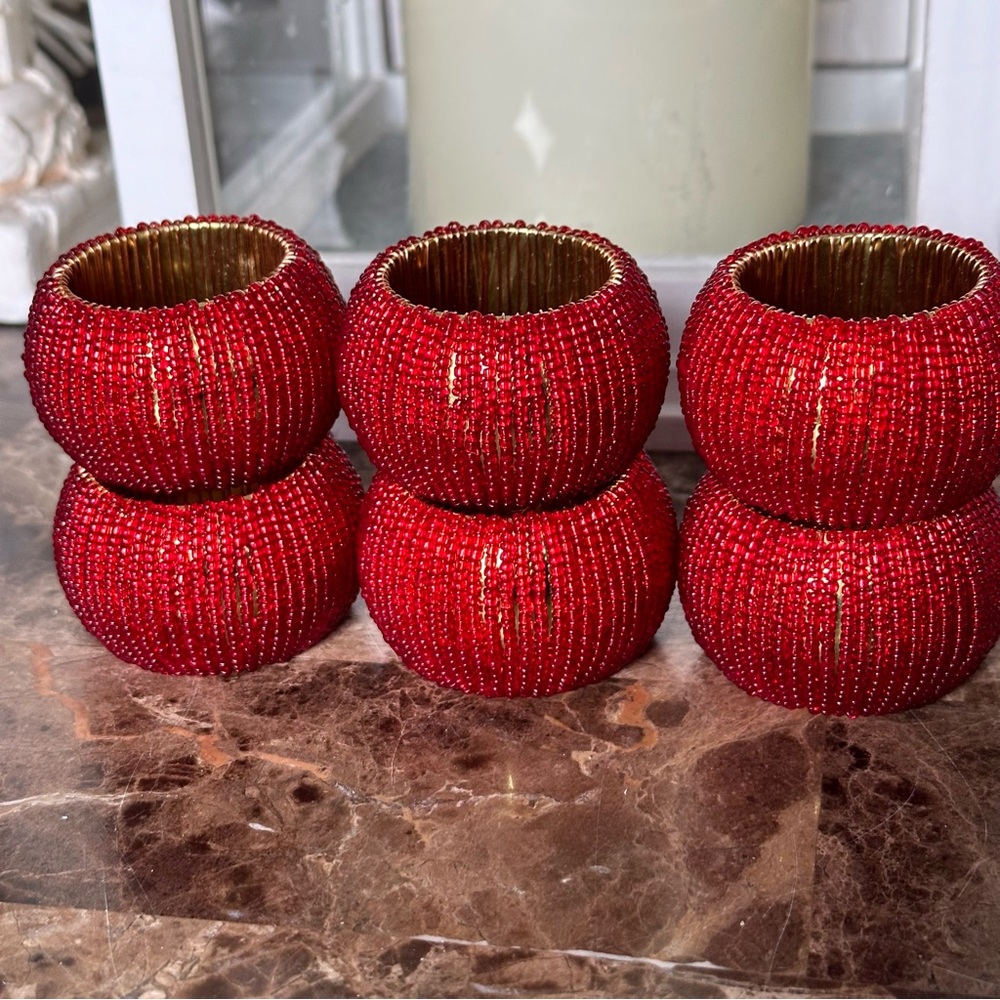 Set Of 6 Napkin Rings Gold With Red Beads